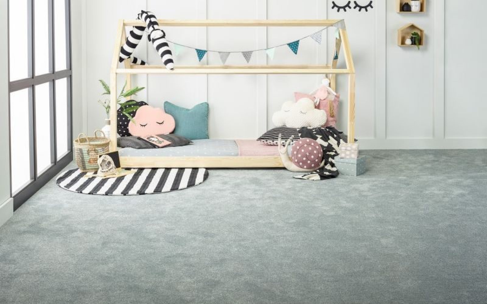 Grey carpet
